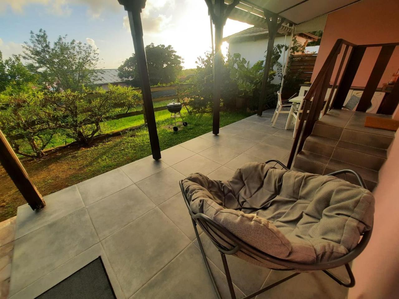 5 Min Plage T2 Ideal Pour Retraites/Jeune Couple Sainte-Luce Exterior foto